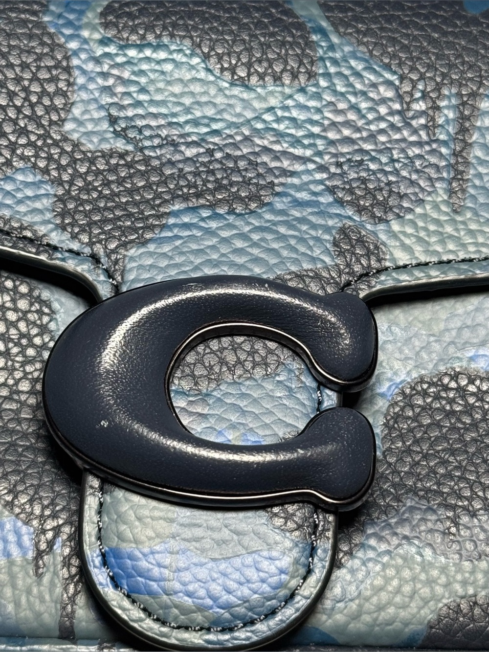 Coach Soft Tabby 18 Camo - Picture 3 of 11
